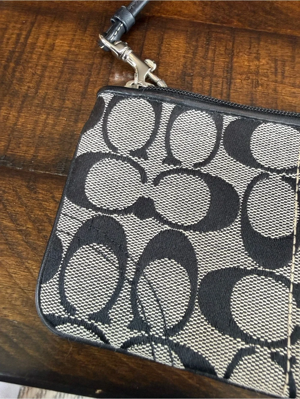 Coach wristlet signature